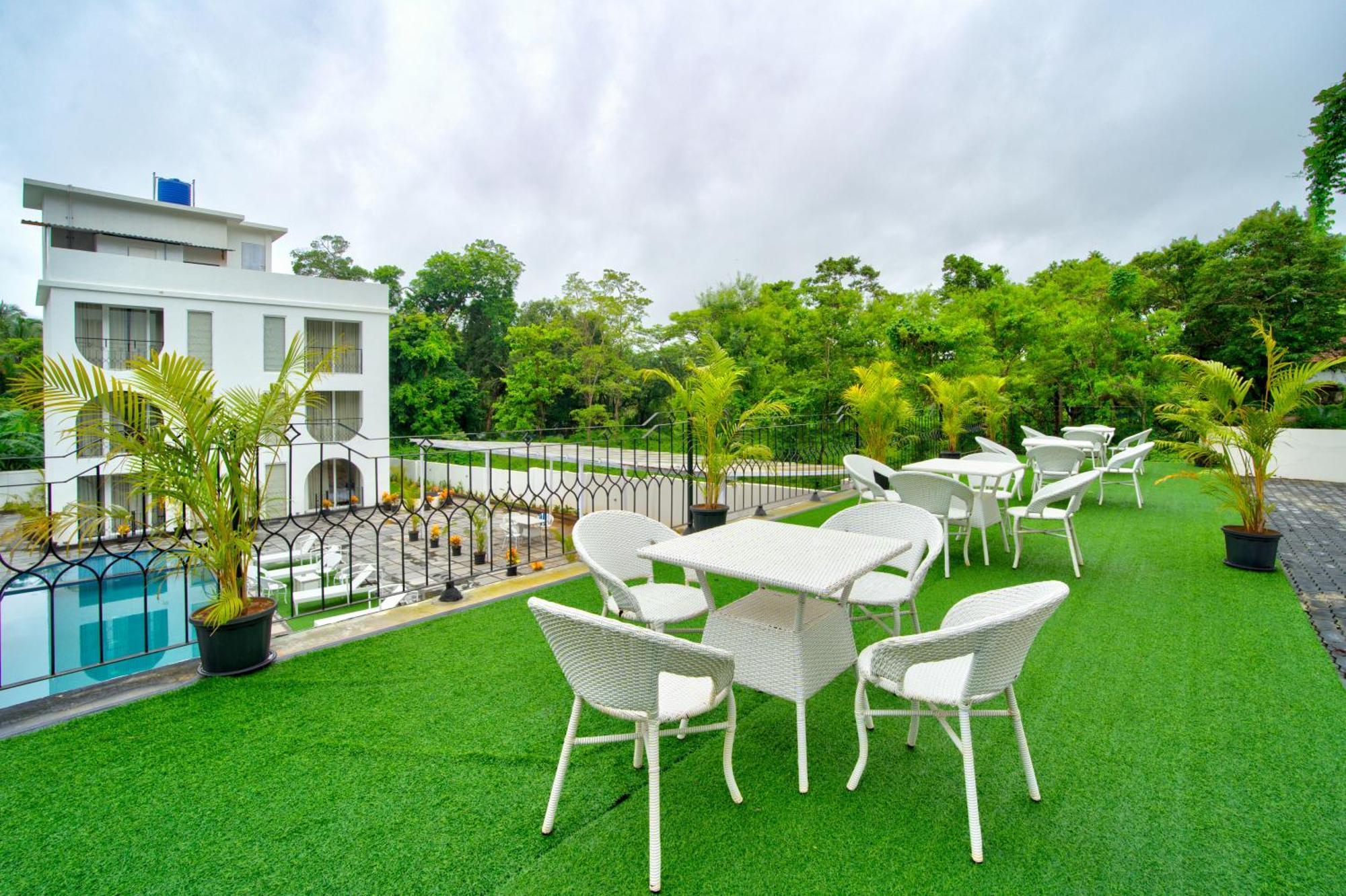Hotel Goa Courtyard By The Porto Arpora Baga Zewnętrze zdjęcie