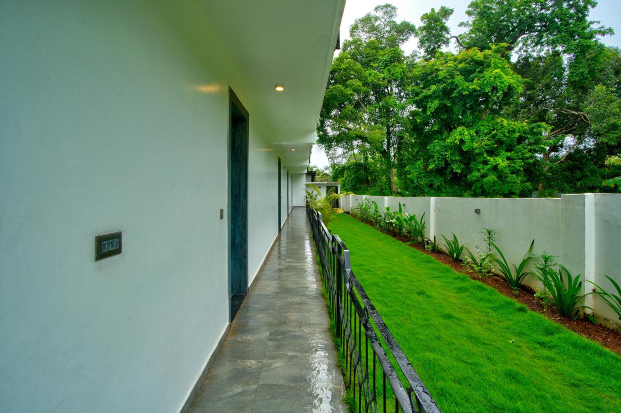 Hotel Goa Courtyard By The Porto Arpora Baga Zewnętrze zdjęcie